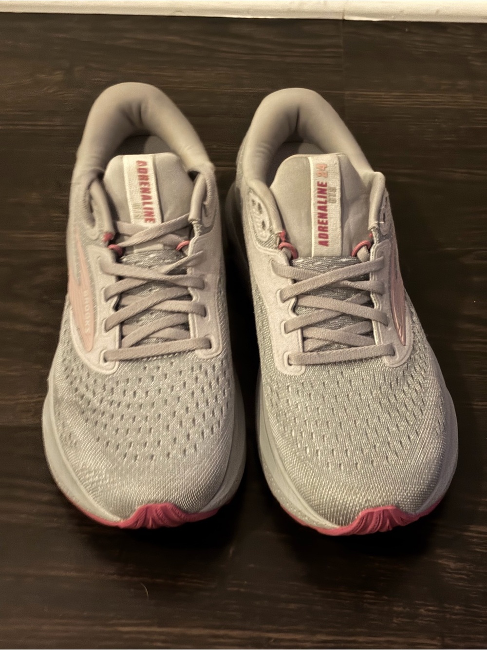 Brooks Adrenaline GTS 24 Women’s 8.5 Medium Gray Pink Running Shoes